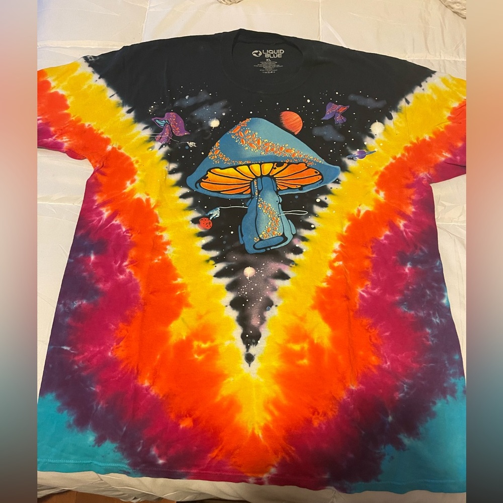 Liquid Blue Men’s tshirt